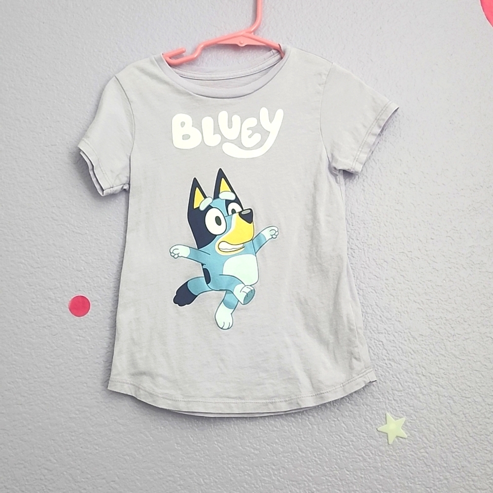 Bluey shirt  size 6